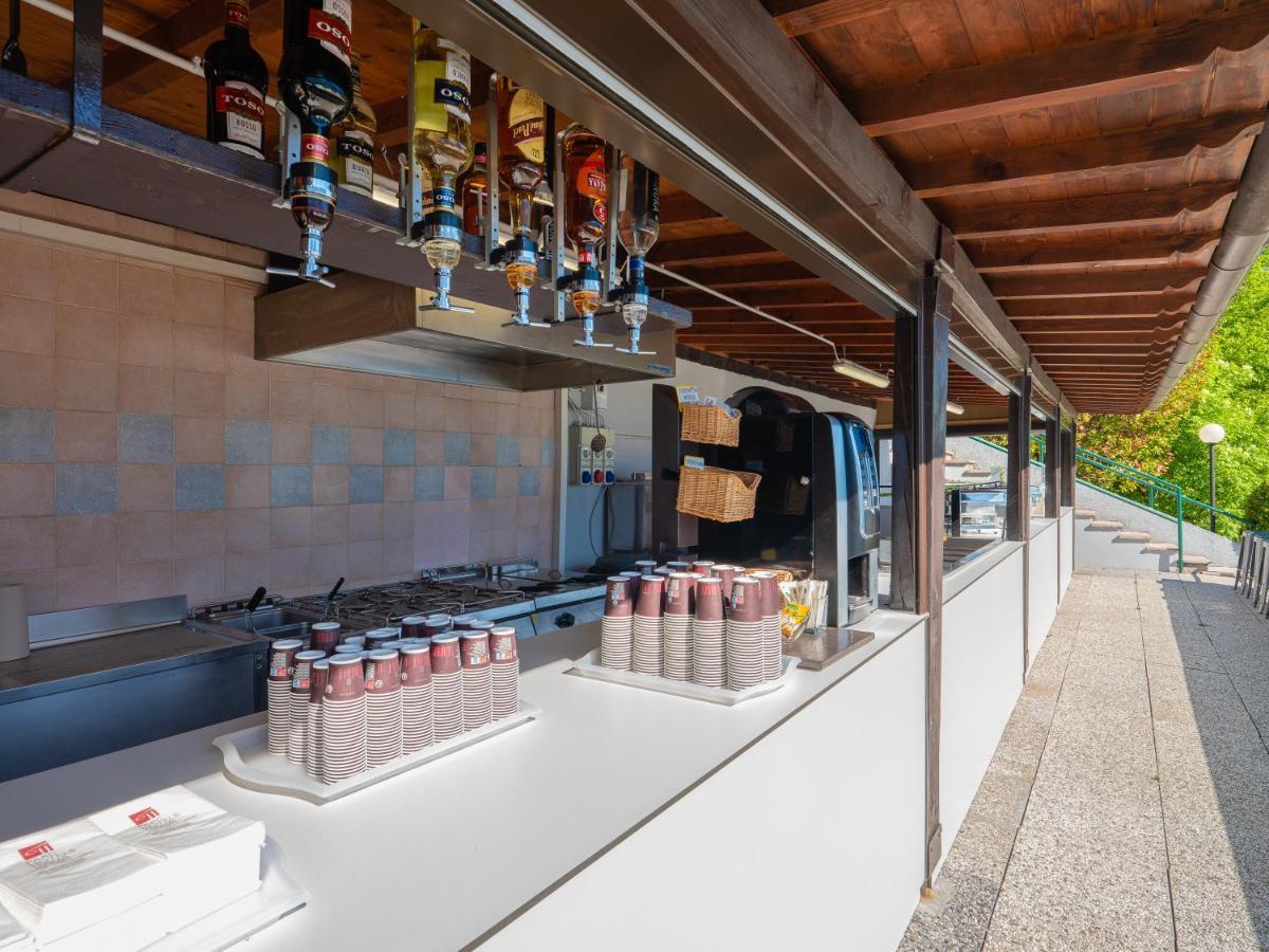 Hotel Leonardo Da Vinci Limone sul Garda Exterior photo